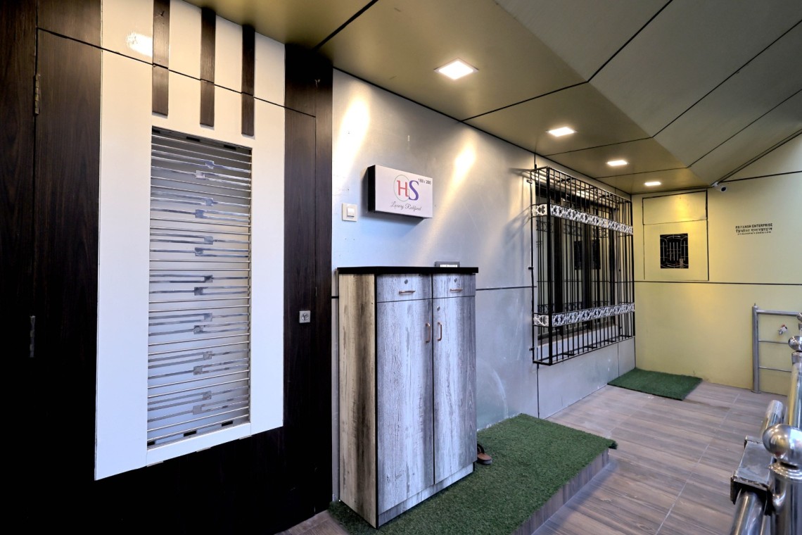 Service Apartment in Borivali