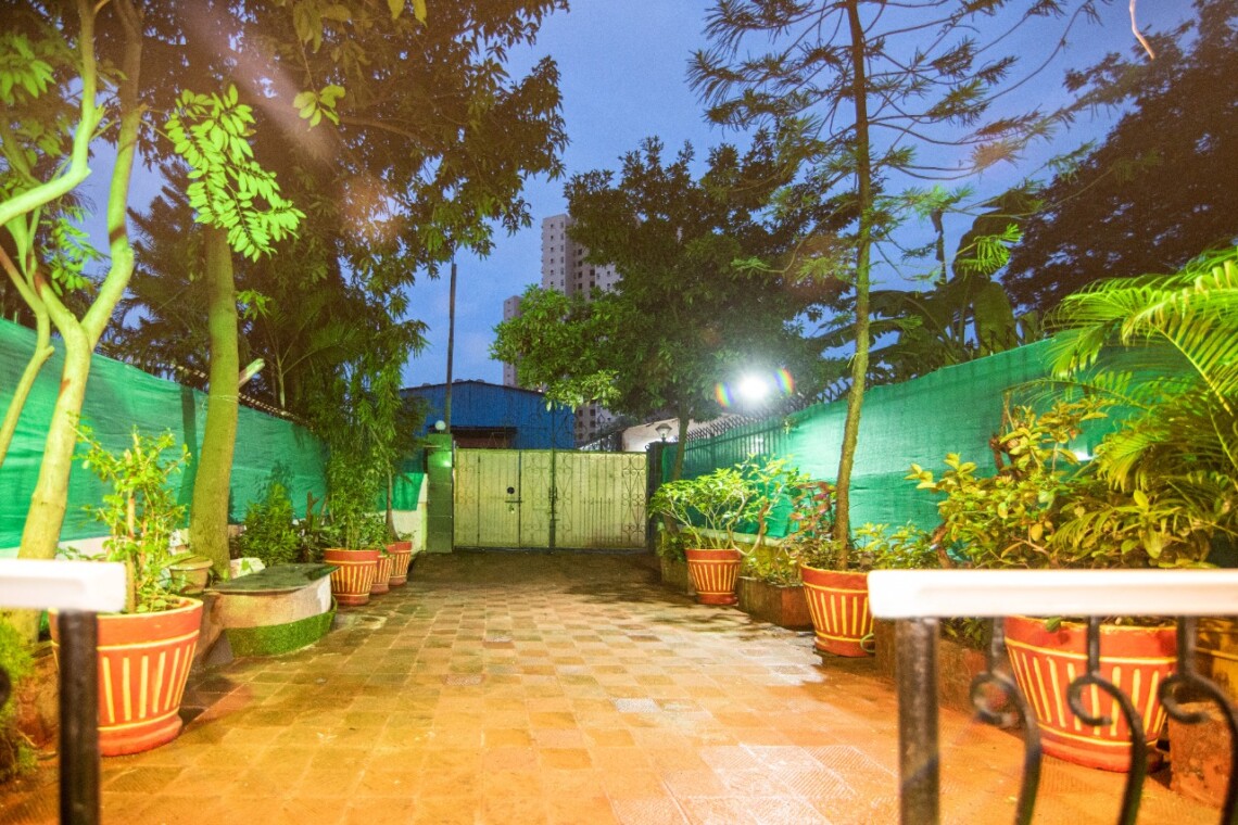 Service Apartment in Goregoan East