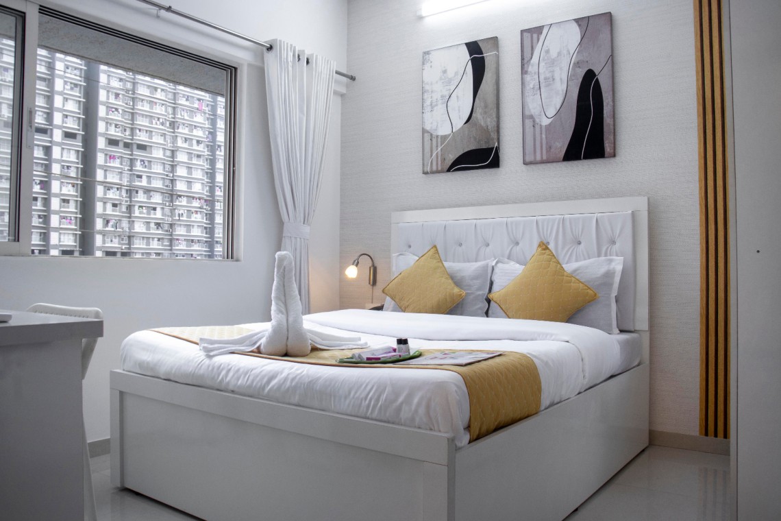 Service Apartment in Malad