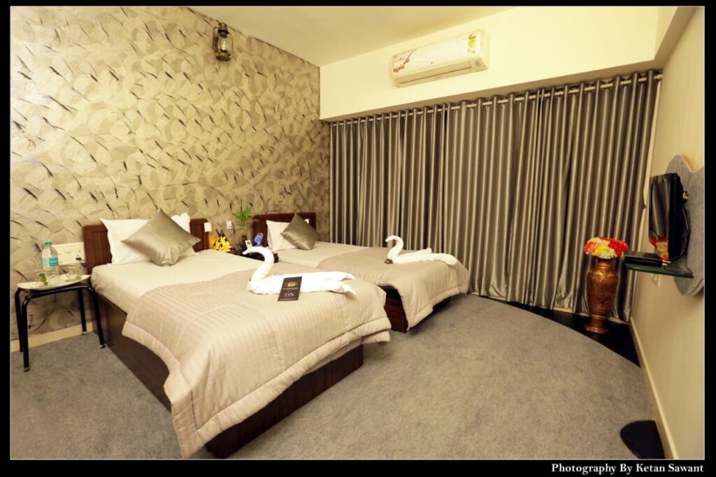 King's Suite ( 3 BHK ) 24