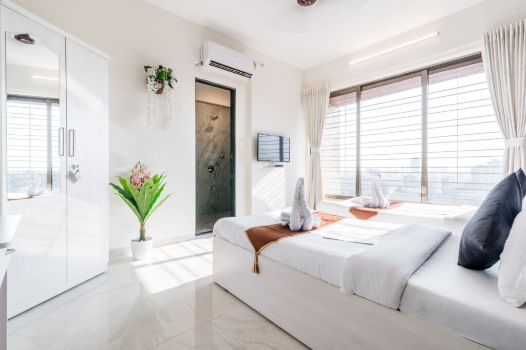 La Francia (2 BHK) 10